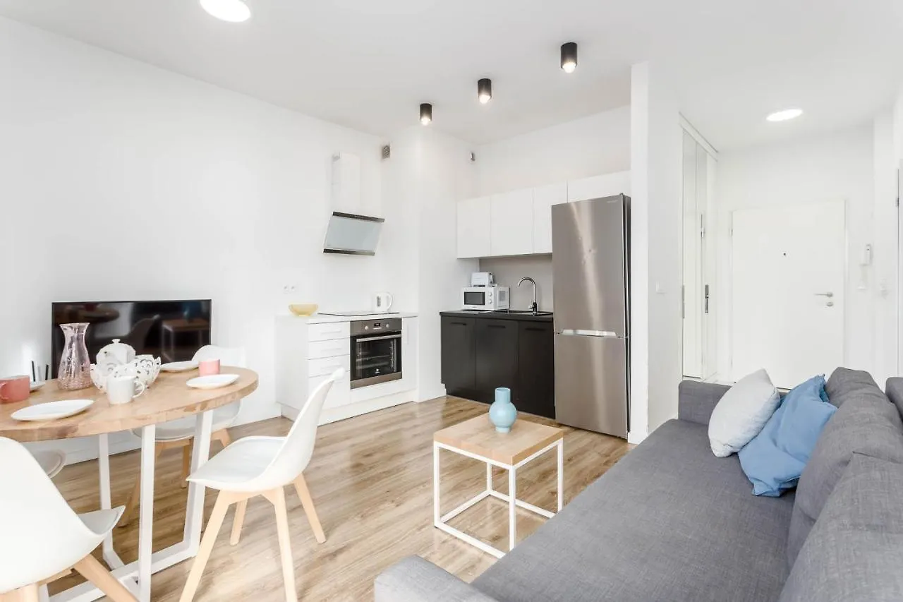Chill Apartments Central Park Warsaw 0*,